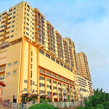 N'Dnie Homestay Pelangi Mall Condominium Kota Bharu Exteriér fotografie