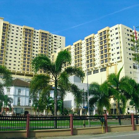 N'Dnie Homestay Pelangi Mall Condominium Kota Bharu Exteriér fotografie